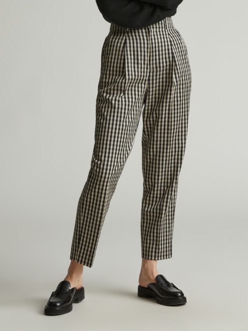 Everlane Gingham Pleated Trousers Size 6 Black Tan High Rise